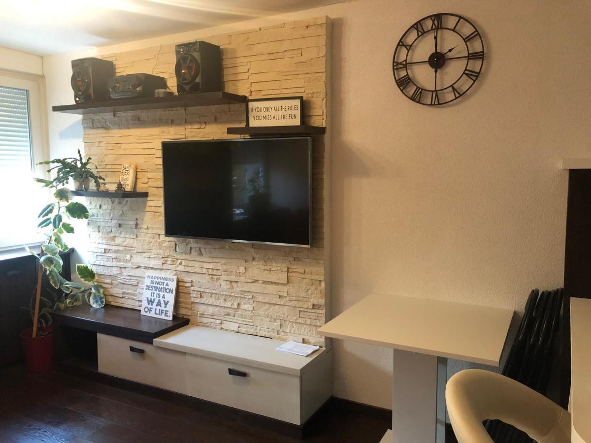 Apartman Mirek Lägenhet Varaždin Exteriör bild