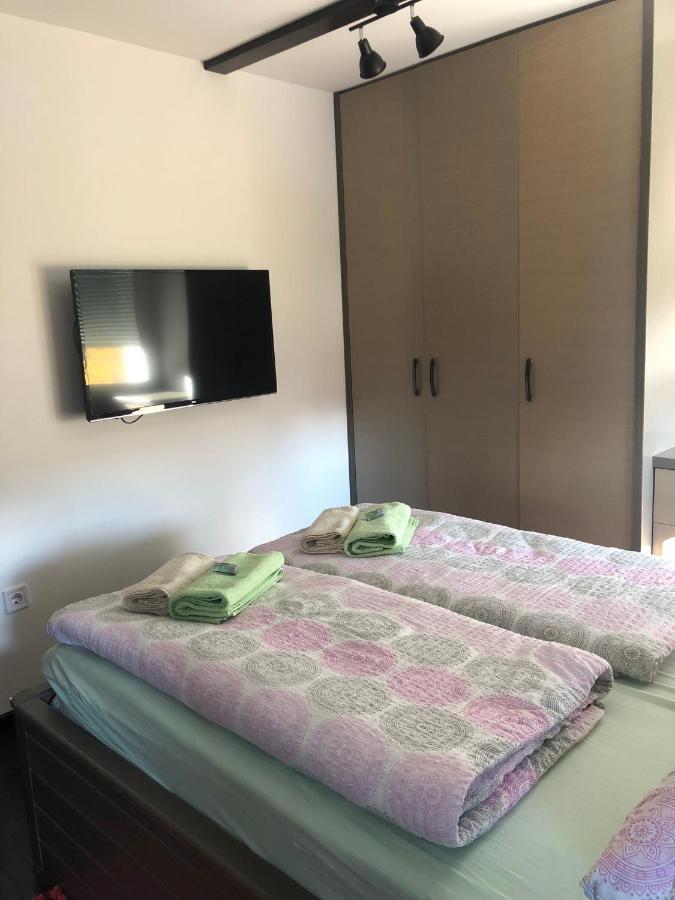 Apartman Mirek Lägenhet Varaždin Exteriör bild